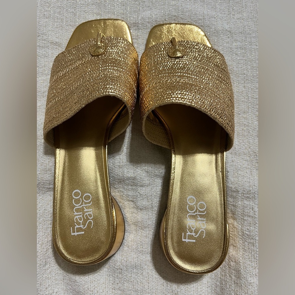 NEW Franco Sarto Women's Loran Block Heel Slide Sandal - Size 9 Gold - Picture 8 of 9